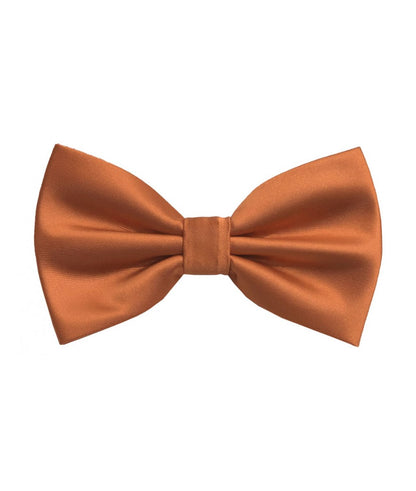 Solid pre-tied bowtie and pocket square set